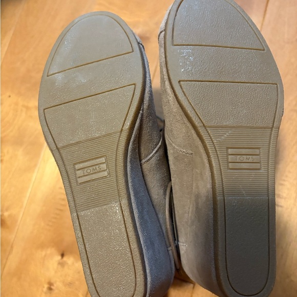 Toms  lace up ankle booties boots tan suede sz 10W new - Picture 5 of 6